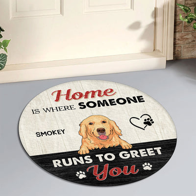 Runs To Greet - Personalized Custom Doormat