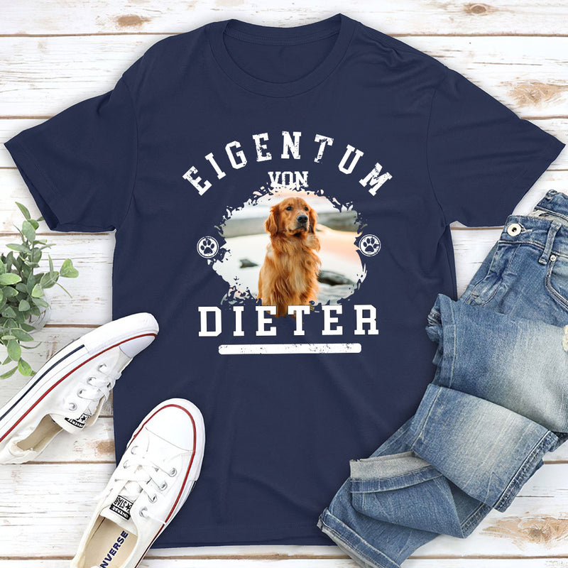 Eigentum - Personalisiertes Unisex T-shirt