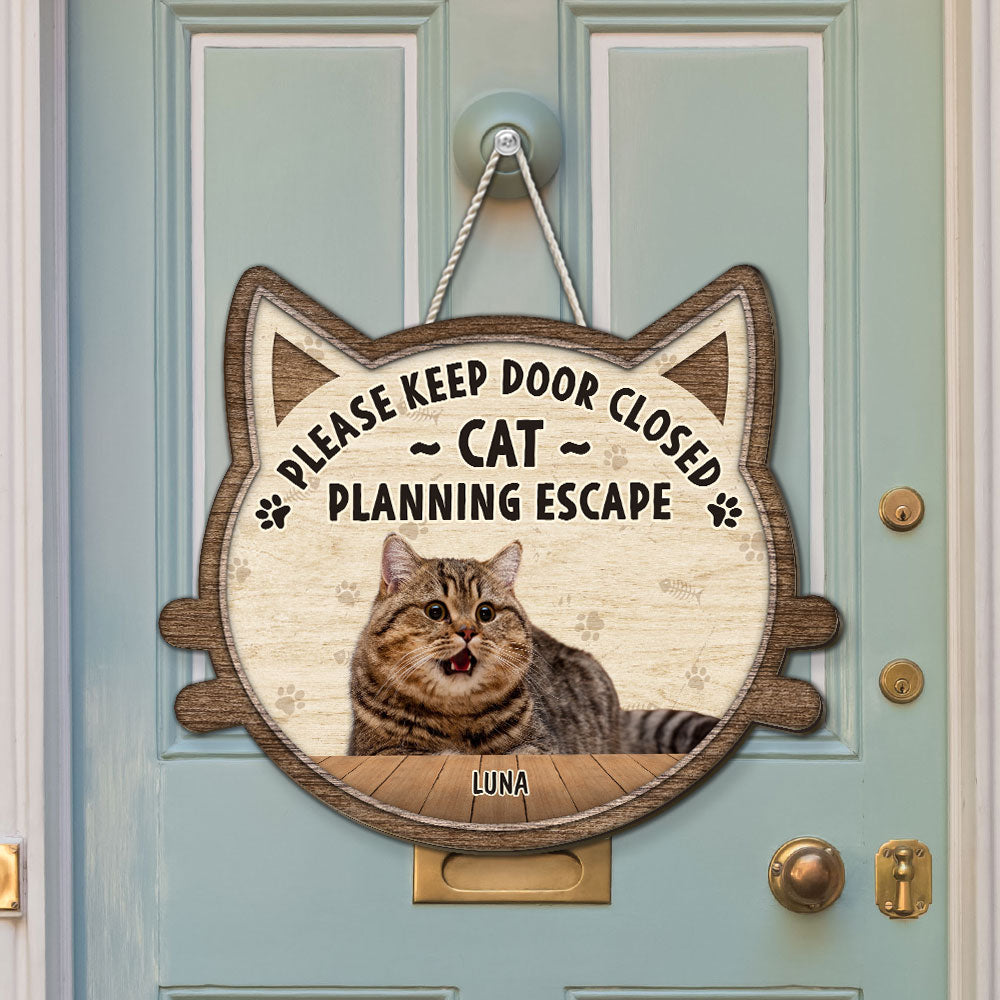 Escaping Cat Sign Cats Planning Escape Photo - Personalized Custom Wood Sign – PAWSIONATE
